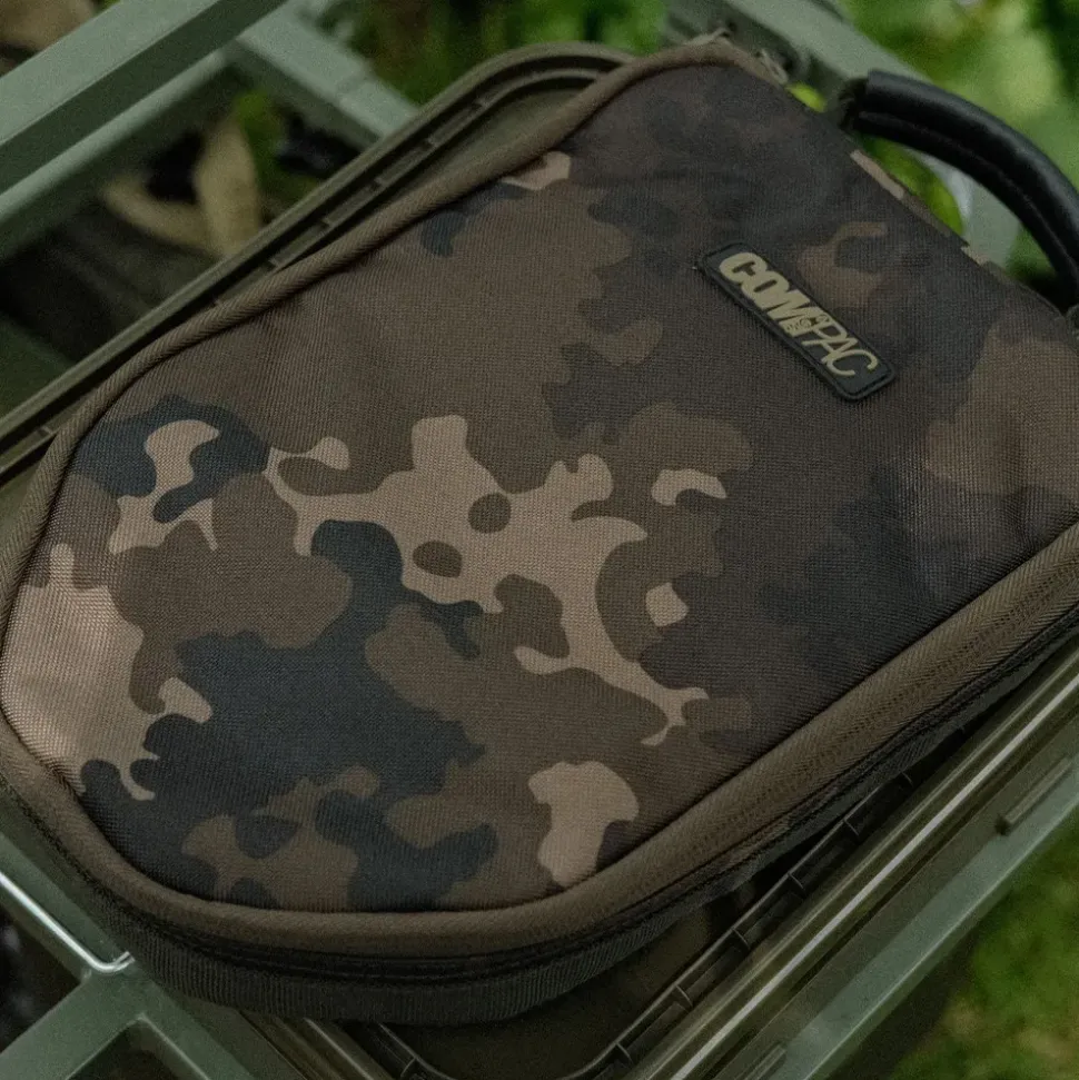 Korda Compac Dark Kamo Scales Pouch