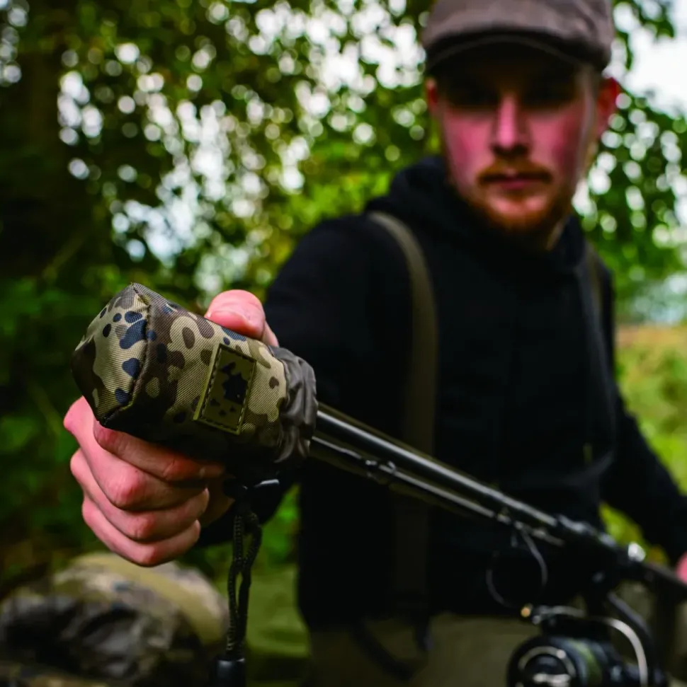 Thinking Anglers Camfleck Small Buzzer Pouch